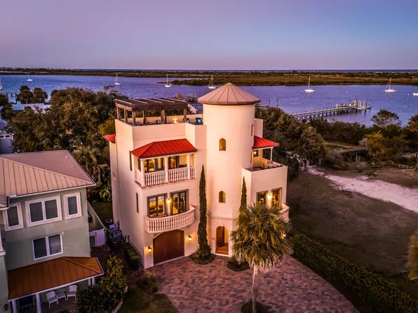 104 Carver St E, Saint Augustine, FL 32080