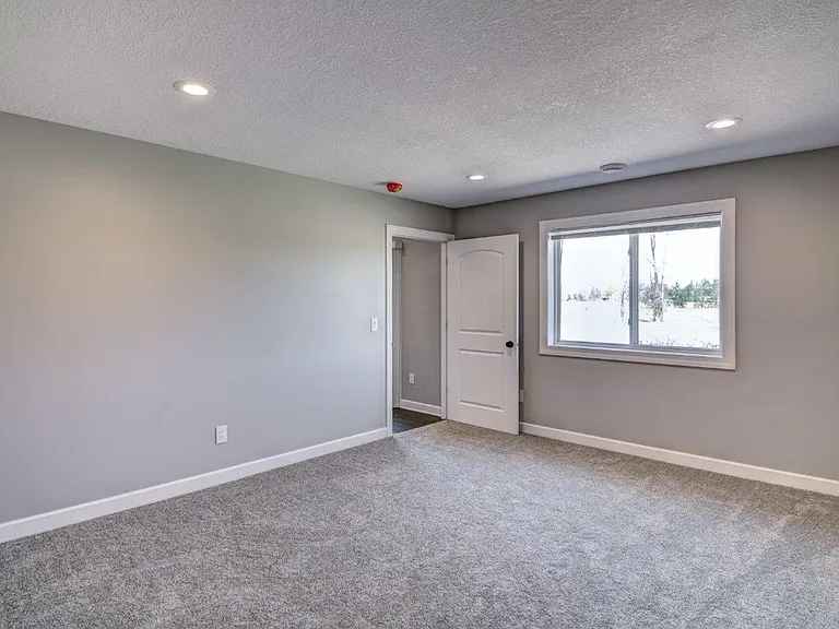1355 Blue Jay Pl — Photo 13