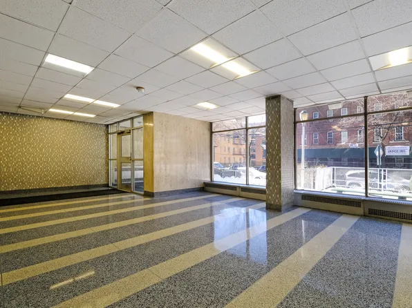 2550 Olinville Avenue image 27 of 28