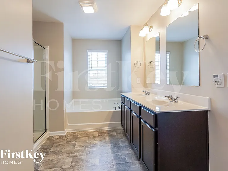 12572 Downing Dr — Photo 7