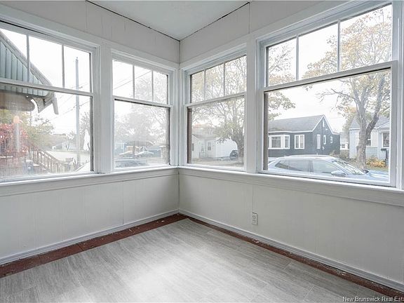2nd image of 31 Topeka St