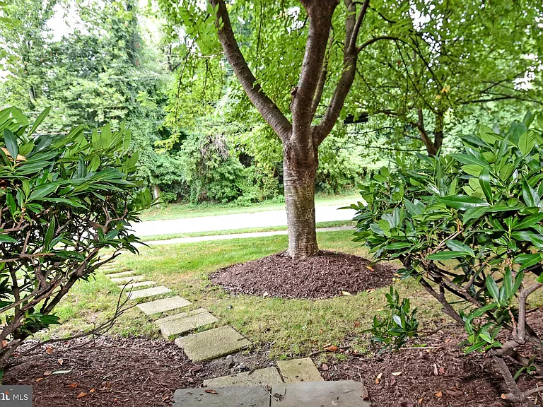 5153 Westbard Ave #15 — Photo 51