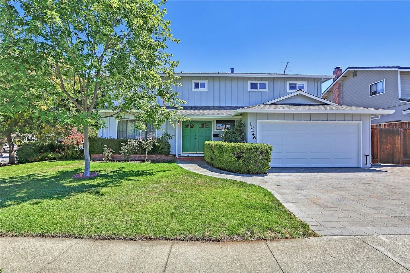 10446 Vista Dr photo 1
