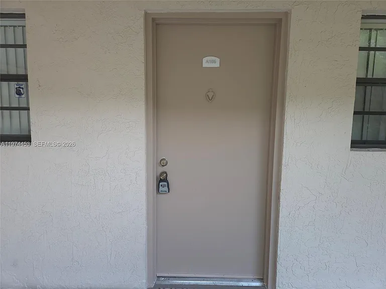 13020 SW 92nd Ave #A106 — Photo 4