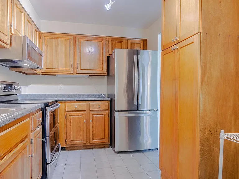 805 N Howard St #438 — Photo 15