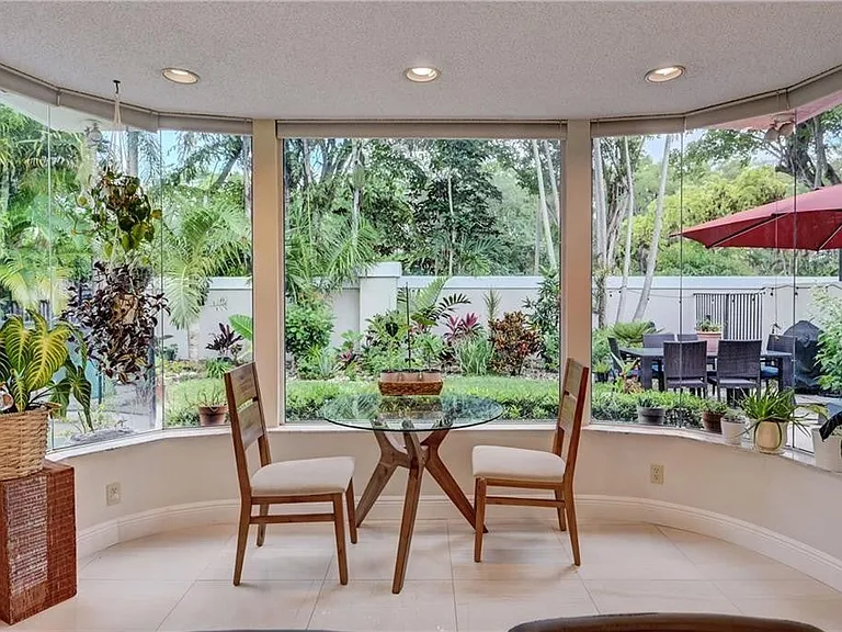 8171 Hampton Wood Dr — Photo 50