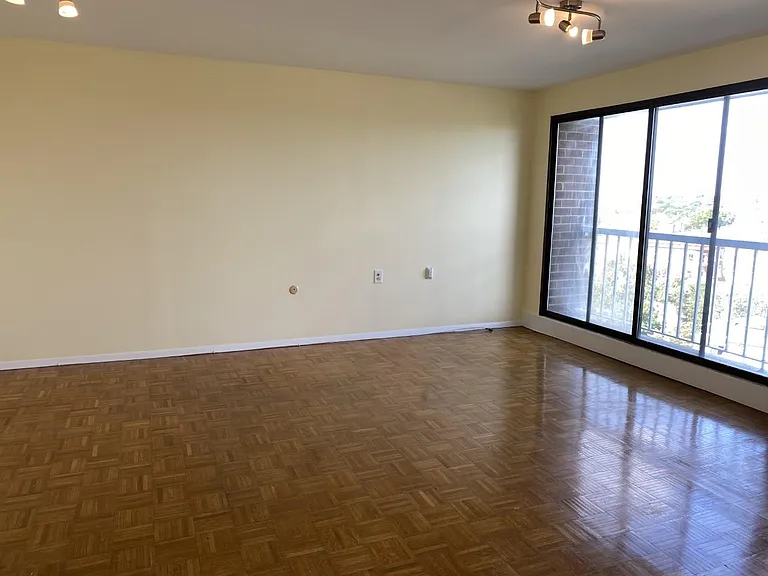 1105 Massachusetts Ave #9A — Photo 6