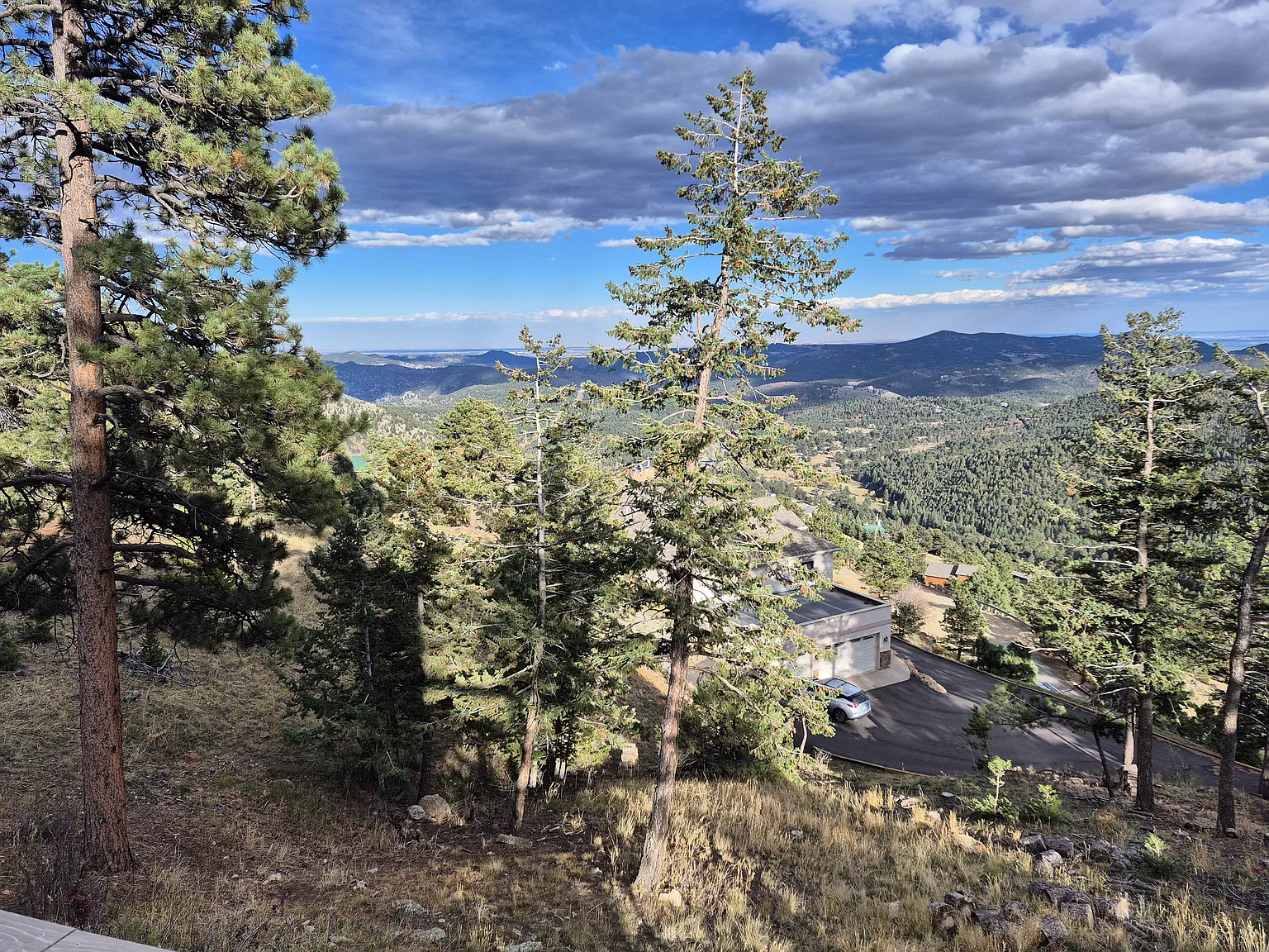 1096 Aspen Drive — Photo 4