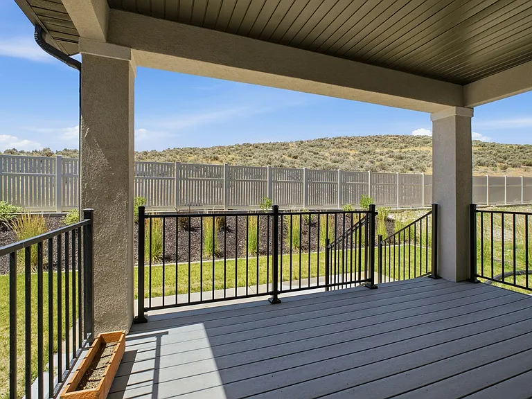 617 N Bennedict Dr — Photo 13