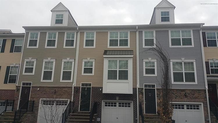 1st image of 307 Princeton Ct