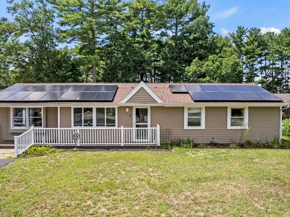 13 Naushon Rd, Wareham, MA 02571
