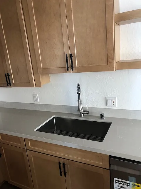 4 bed, 1489 sqft, $3,795 — Photo 3