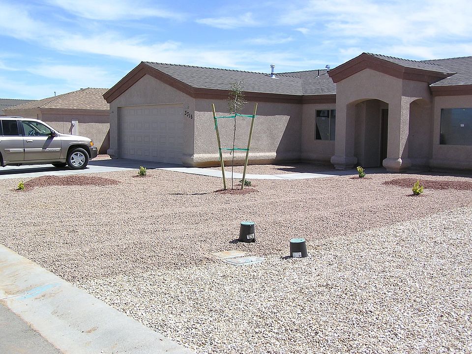 2nd image of 3316 E Coarra Dr