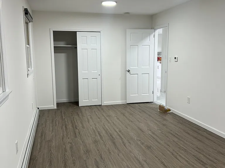 Large Bedroom