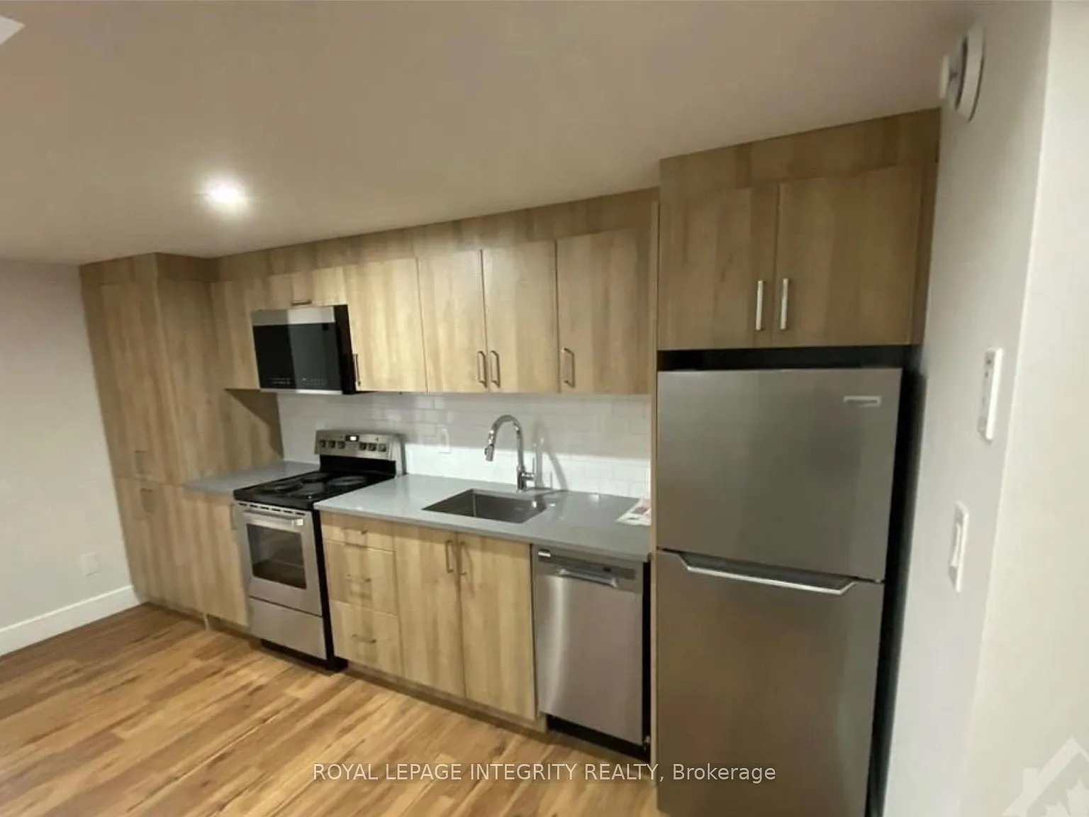 2 bed, $2,000 — Photo 3