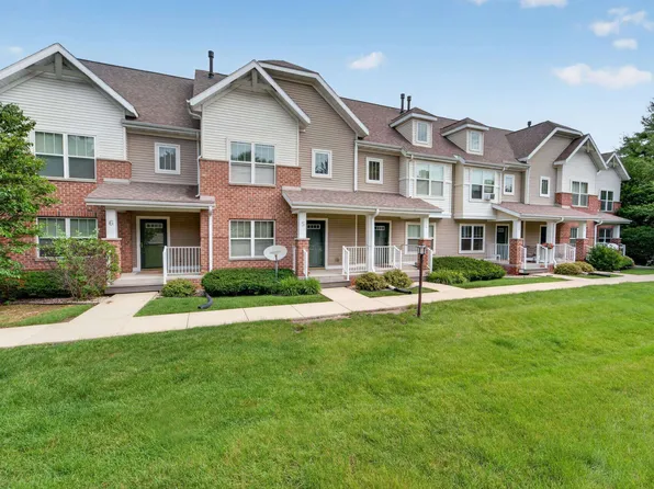 707 Cricket Ln Unit 5, Madison, WI 53562