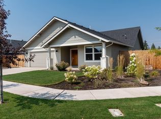 1685 SW Black Butte Ct, Redmond, OR