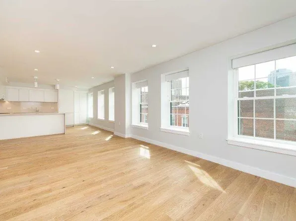 (undisclosed Address), Boston, MA 02113