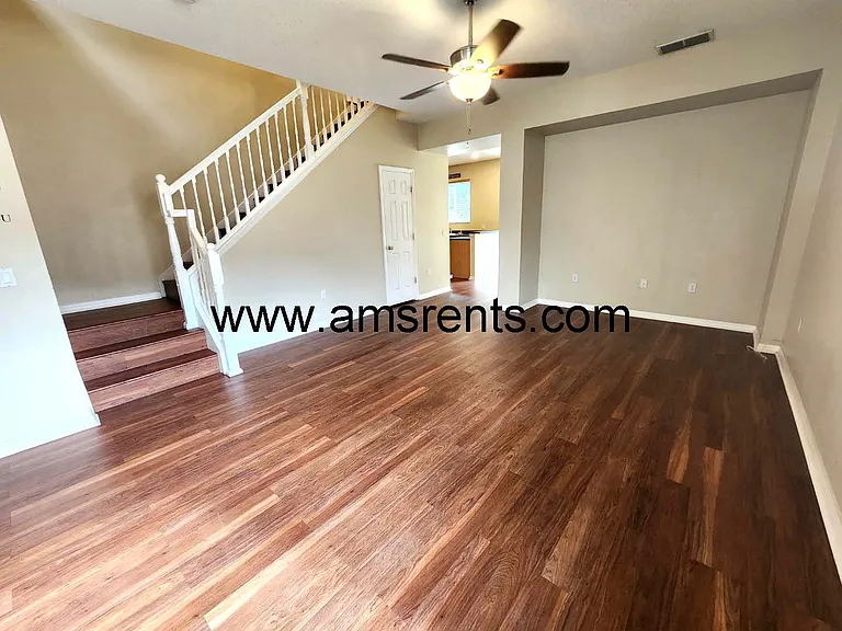 4036 Meadowlark Dr — Photo 8