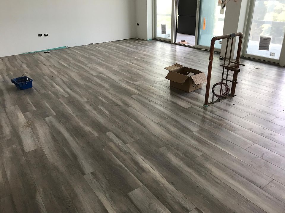 1st image of 2833 W Fullerton Ave #504