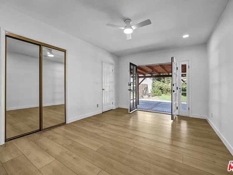 6254 Ben Ave — Photo 13