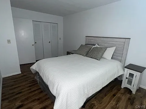 1225 James St — Photo 15