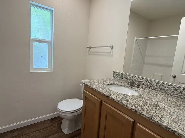 14860 River Rd — Photo 12