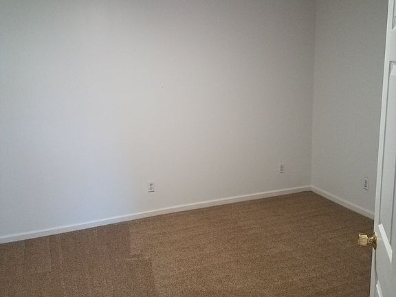 5th image of 209 5th St #A
