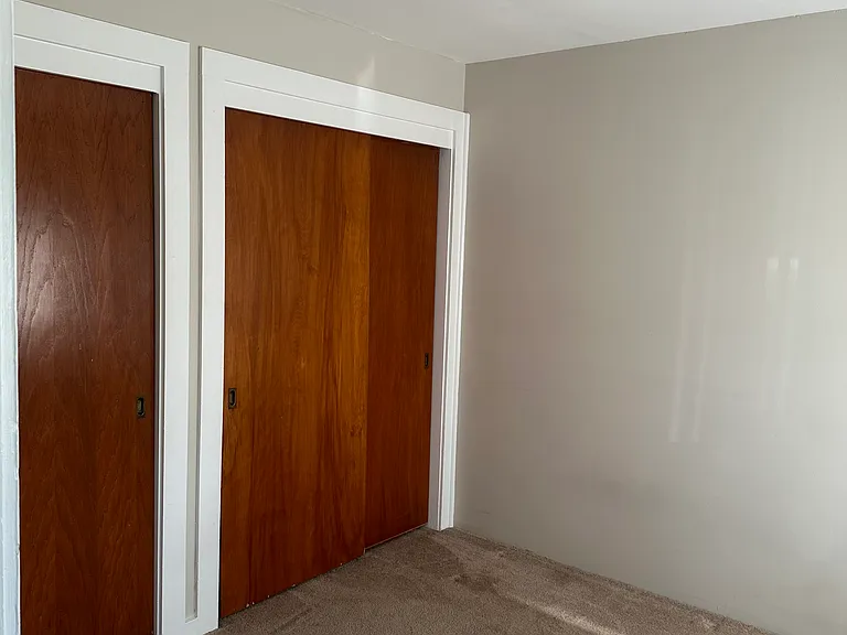 402 E High St #1 — Photo 3