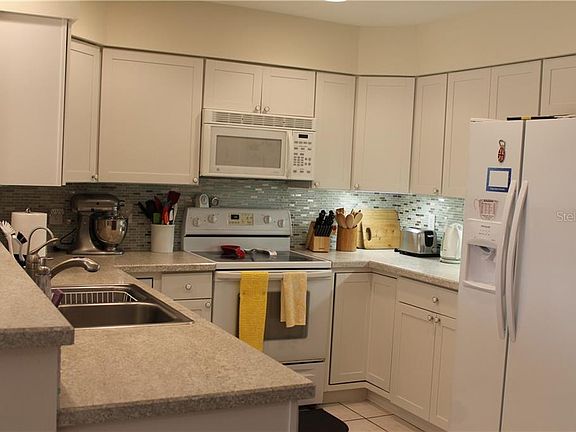 5th image of 605 Palmetto Dr