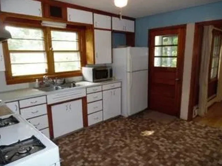 3954 S Everett Ave #1 — Photo 5