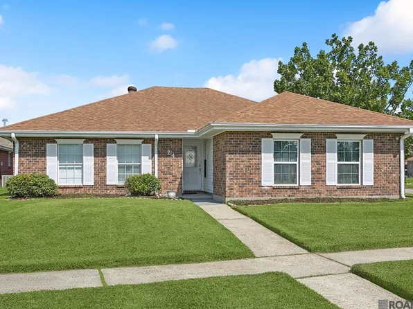 24 Moss Ct, La Place, LA 70068