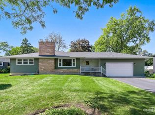 0N350 Pleasant Hill Rd, Wheaton, IL 60187