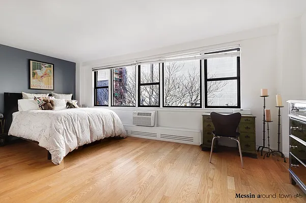 Sold by Compass | media 1
