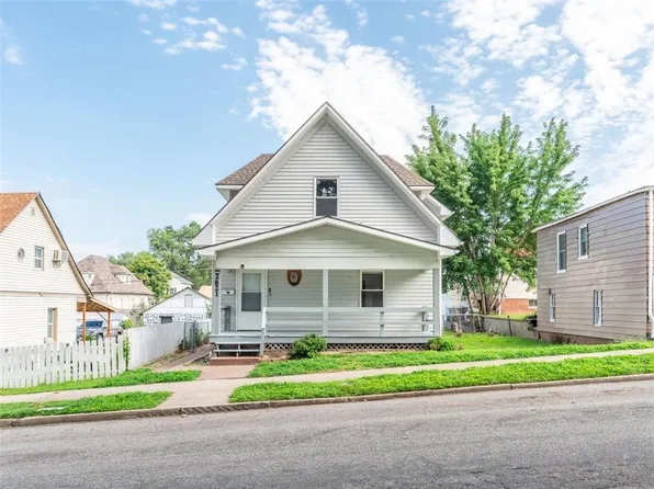 2821 Edmond St, Saint Joseph, MO 64501
