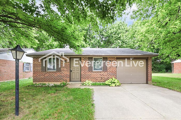1st image of 8223 Mount Charles Dr