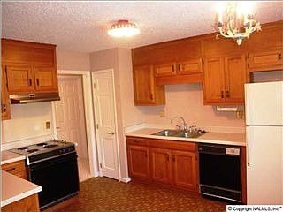 5th image of 2220 Villaret Dr SW