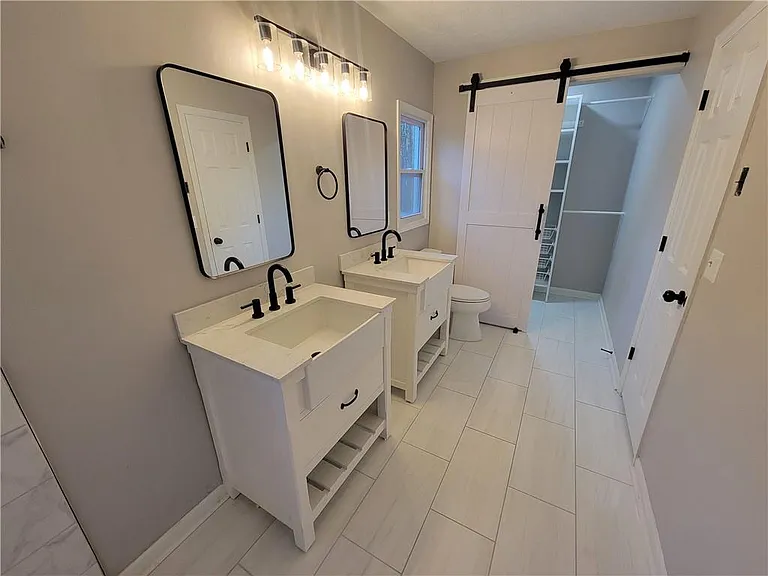 1710 McDowell Ct — Photo 10