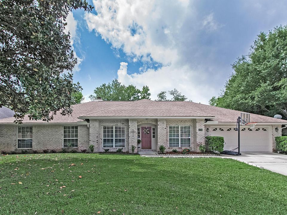 1st image of 1710 Red Cypress Dr