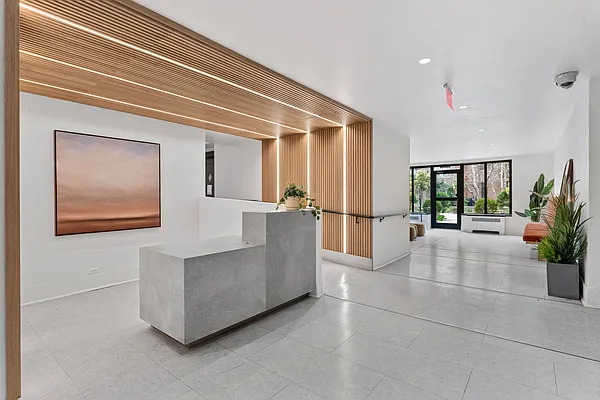 Rented by 620 MGMT | media 16