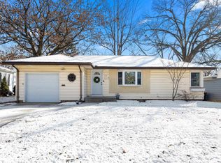 4114 N Hawthorne Pl, Peoria, IL