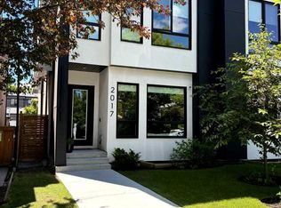 2017 42nd Ave SW, Calgary, AB T2T2M8