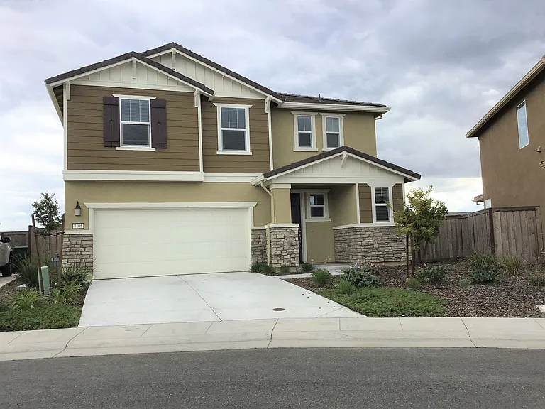 7105 Encore Way — Photo 1