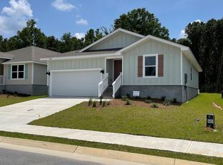 8665 Pathstone Blvd, Pensacola, FL 32526