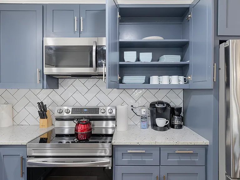 2620 Catalina Way — Photo 8