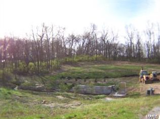 685 Galen Dr, Trenton, IL