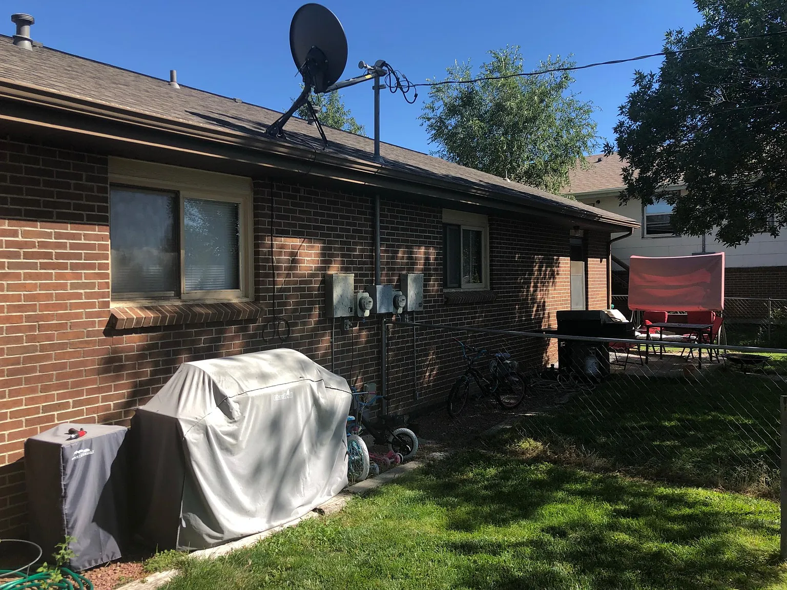 115 N Cedar St — Photo 3