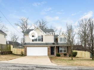 915 Lavergne Ln, La Vergne, TN 37086