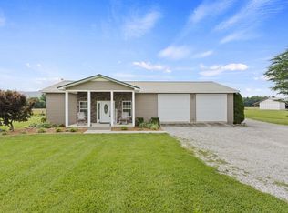 576 Floyd Ln, Decherd, TN 37324
