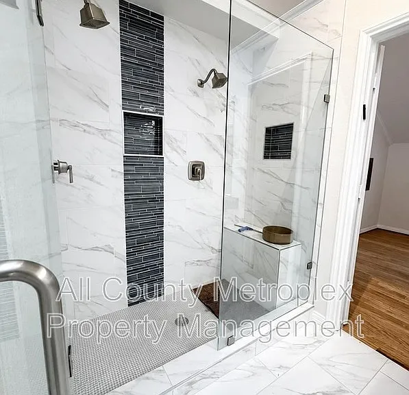 6015 Willow Wood Ln — Photo 7